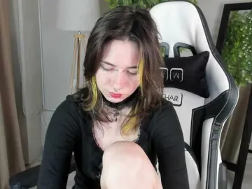 ShadowBellee  live sex cam