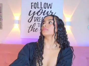 SunnyGilmore  live sex cam