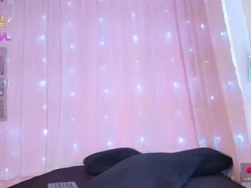 SunnyGilmore  live sex cam