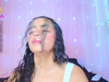 SunnyGilmore  live sex cam