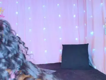 SunnyGilmore  live sex cam