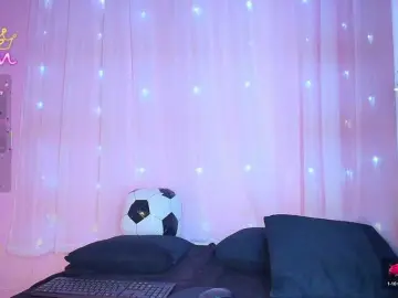 SunnyGilmore  live sex cam