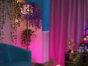 TheAyana  live sex cam