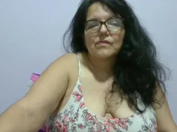 Kassandra02  live sex cam