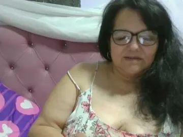 Kassandra02  live sex cam