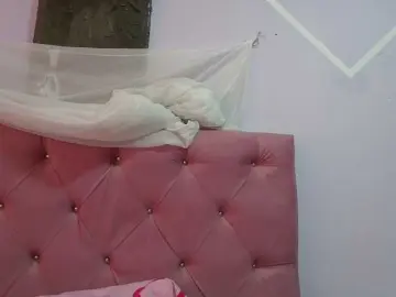 Kassandra02  live sex cam