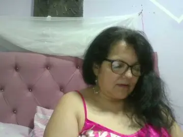 Kassandra02  live sex cam