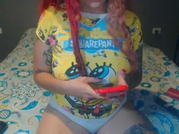 Lucy-dreams69  live sex cam