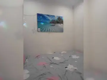 Mery8poppins  live sex cam