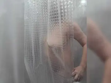 Mery8poppins  live sex cam