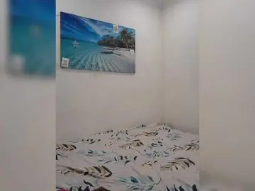 Mery8poppins  live sex cam