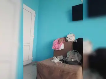 Mery8poppins  live sex cam