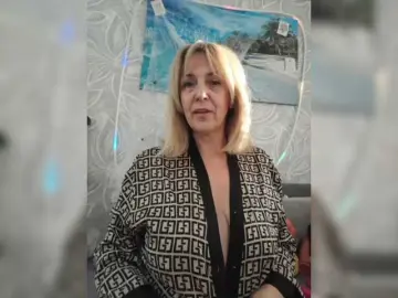 Mery8poppins  live sex cam