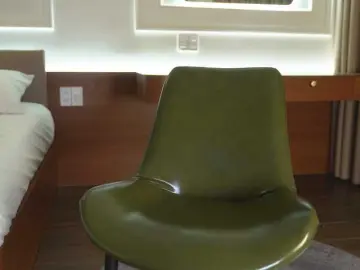 Vivian-cb  live sex cam