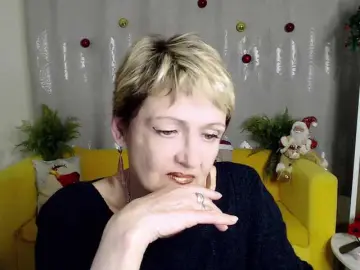 Your-fox-69  live sex cam