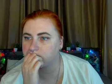 Aliciaredluv  live sex cam