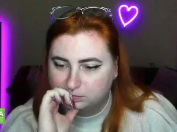 Aliciaredluv  live sex cam