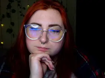 Aliciaredluv  live sex cam