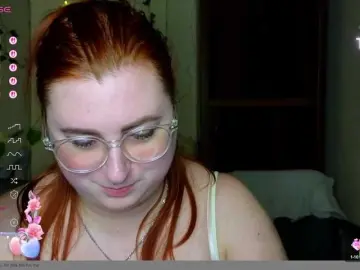 Aliciaredluv  live sex cam