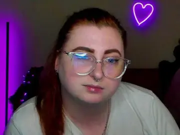 Aliciaredluv  live sex cam