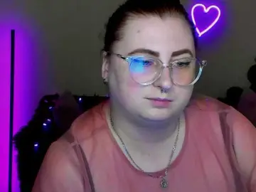 Aliciaredluv  live sex cam