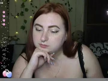 Aliciaredluv  live sex cam