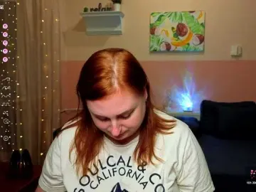 Aliciaredluv  live sex cam