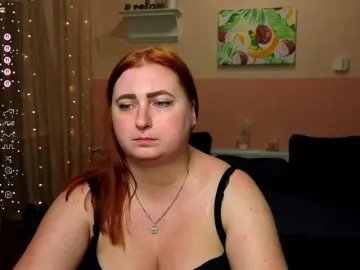 Aliciaredluv  live sex cam