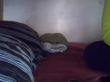 Angelinah75  live sex cam