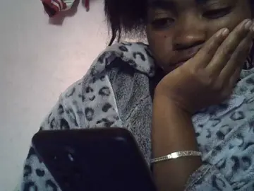 Angelinah75  live sex cam