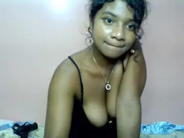 Calinasweet  live sex cam