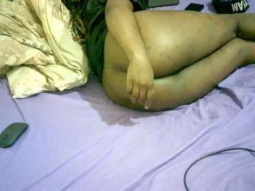 Hornyvibes  live sex cam