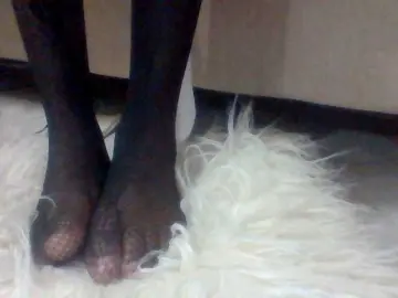 Juanitamami  live sex cam