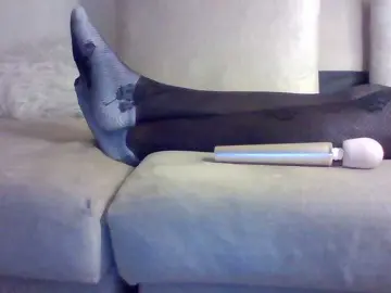 Juanitamami  live sex cam