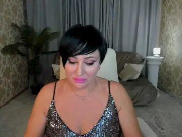 KiraTempt  live sex cam