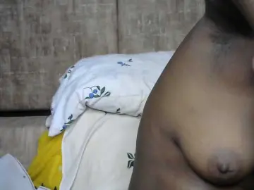 Squirt-queen1  live sex cam