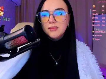 YURIEVNA13  live sex cam