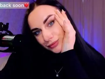 YURIEVNA13  live sex cam