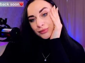 YURIEVNA13  live sex cam