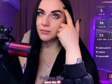 YURIEVNA13  live sex cam