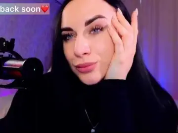 YURIEVNA13  live sex cam