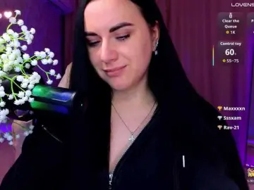 YURIEVNA13  live sex cam