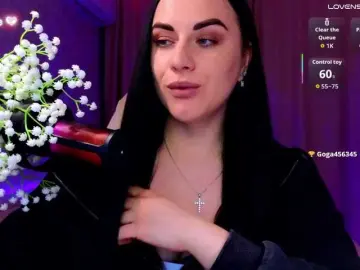 YURIEVNA13  live sex cam