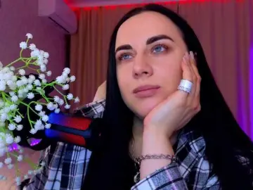 YURIEVNA13  live sex cam
