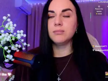 YURIEVNA13  live sex cam