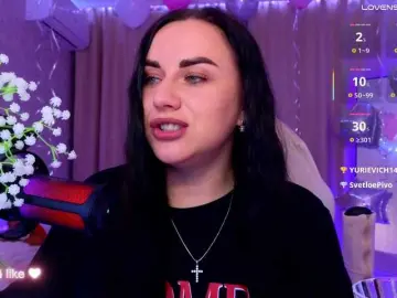 YURIEVNA13  live sex cam
