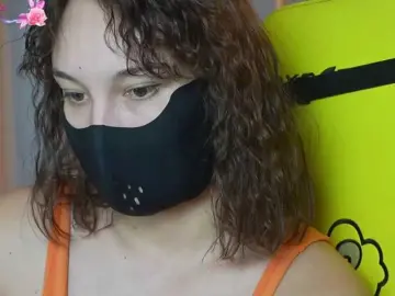 Sexlove12002  live sex cam