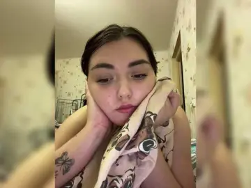 BellaAndAlice  live sex cam