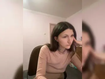 Daddyandmyprincess  live sex cam