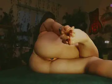 DeadButterfly  live sex cam